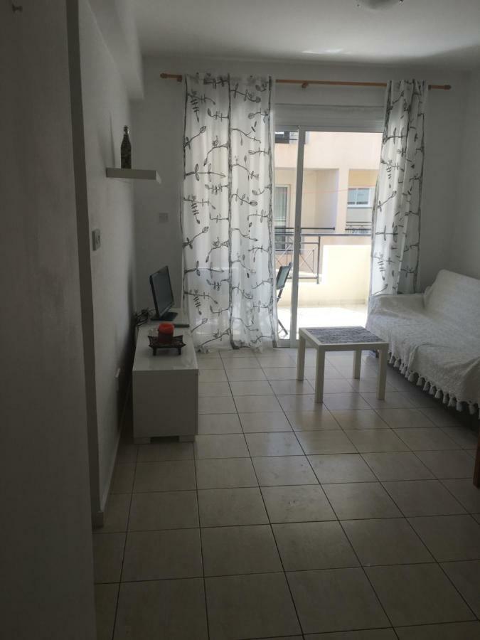 Apartamento By The Sea Paphos Exterior foto